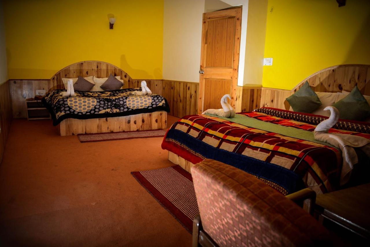 Hotel Kalinga Intercontinental Manali Manāli Exterior foto