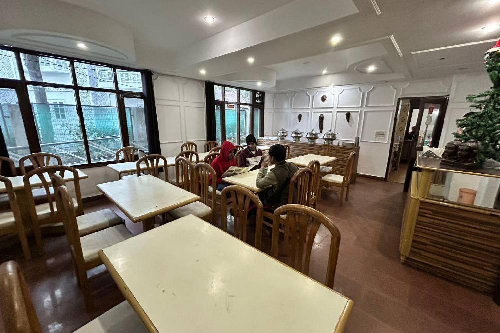 Hotel Kalinga Intercontinental Manali Manāli Exterior foto
